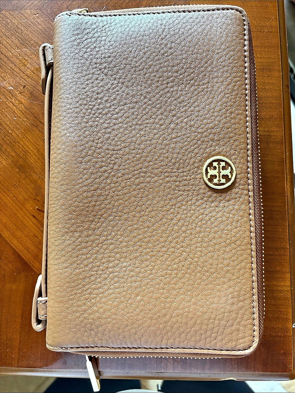 Tory Burch Landon Large Travel Wallet Brown NWT